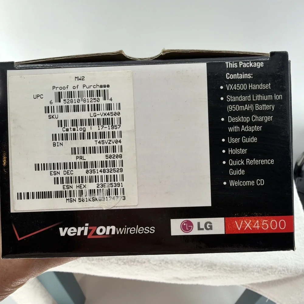 LG VX4500 Metallic Silver (Verizon) Cell Flip Phone W/Charger, Clip, CD, Cord